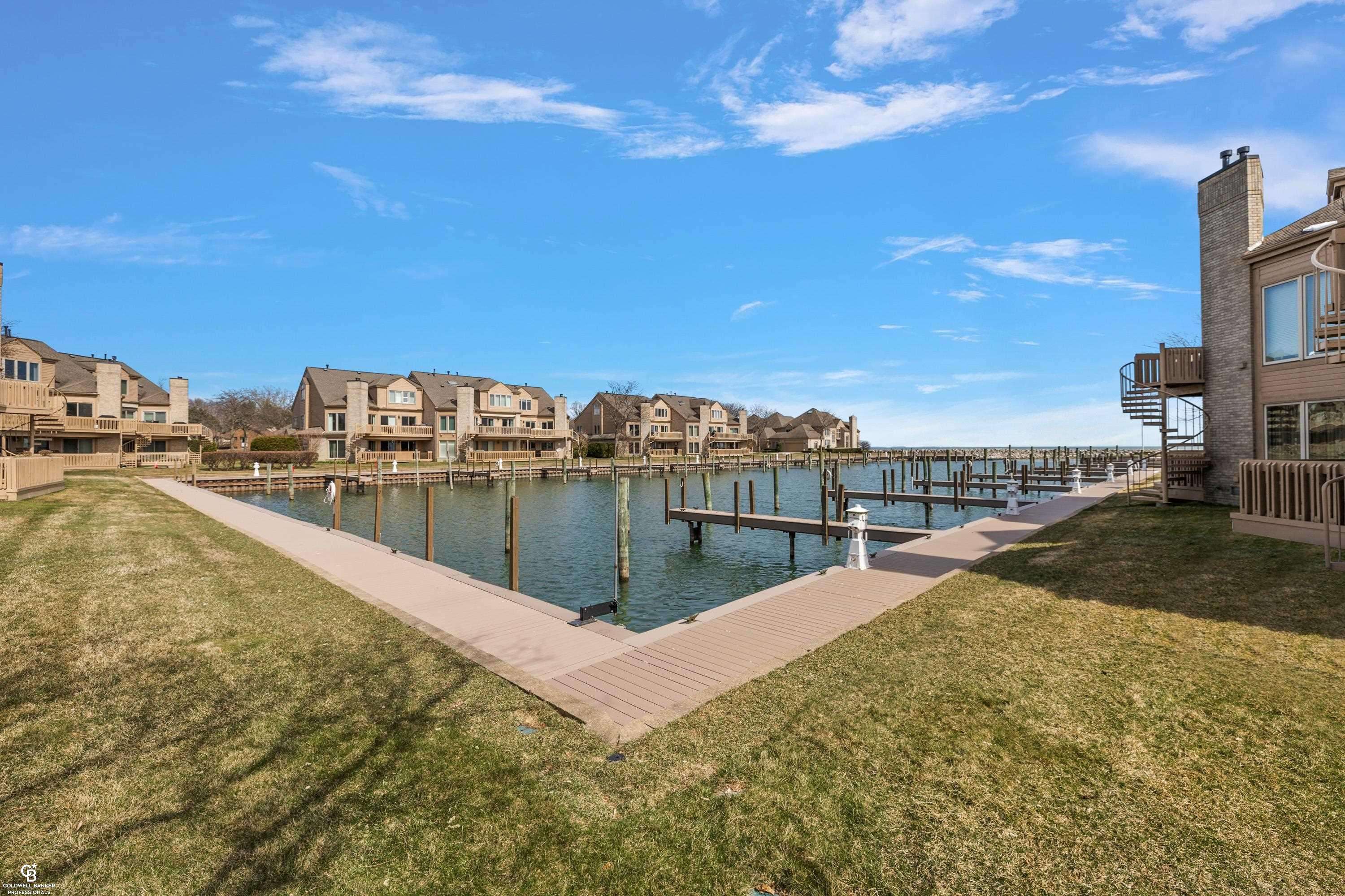 Harrison Twp, MI 48045,26050 Harbour Pointe south DR