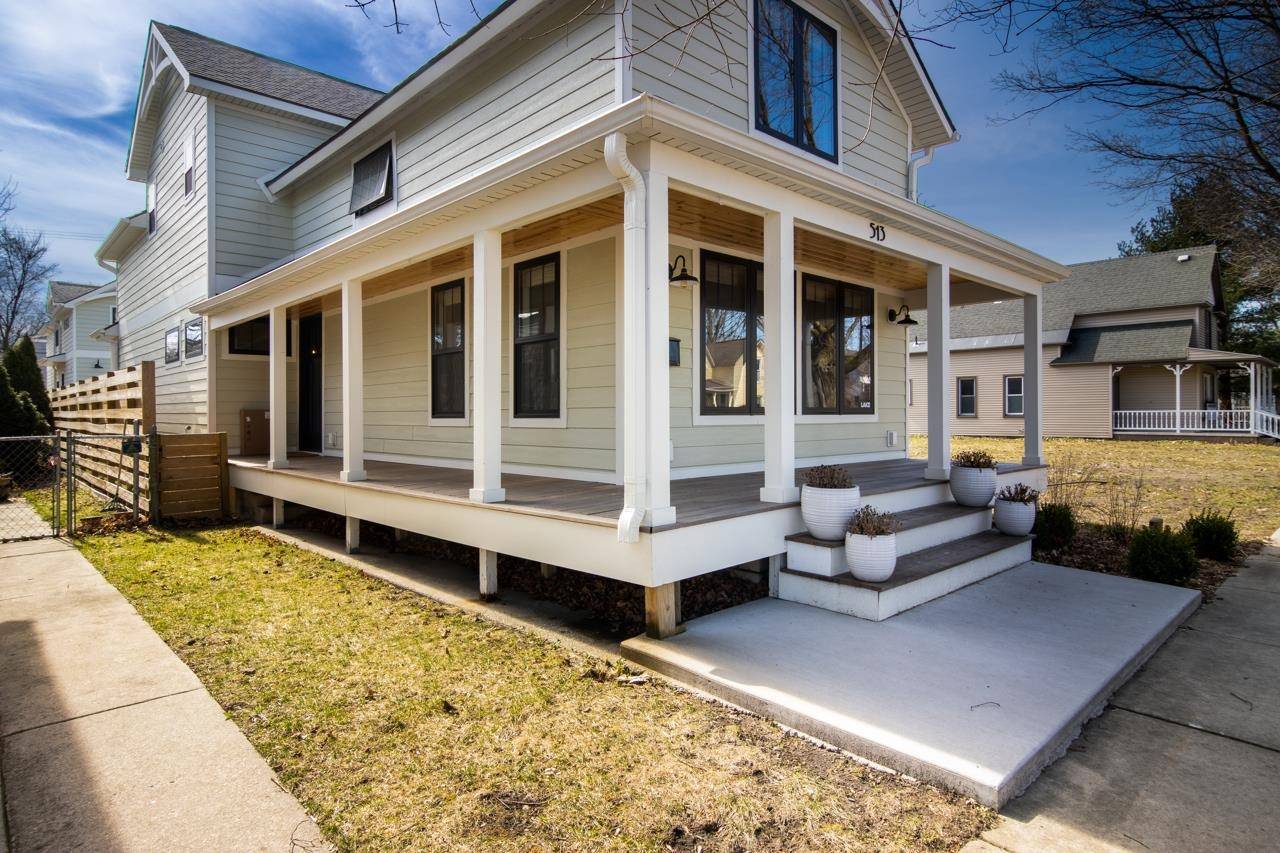 Traverse City, MI 49684,513 Second