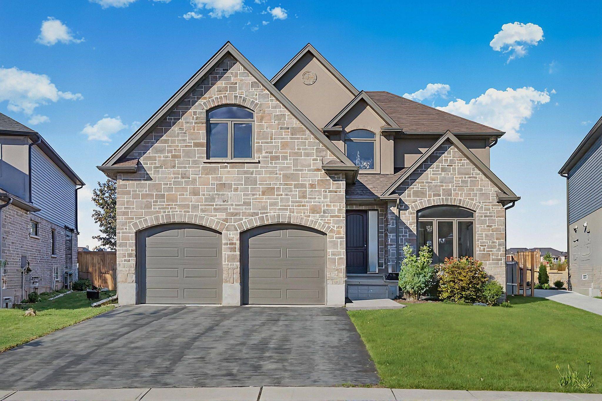 East Zorra-tavistock, ON N0J 1M0,47 BURTON ST