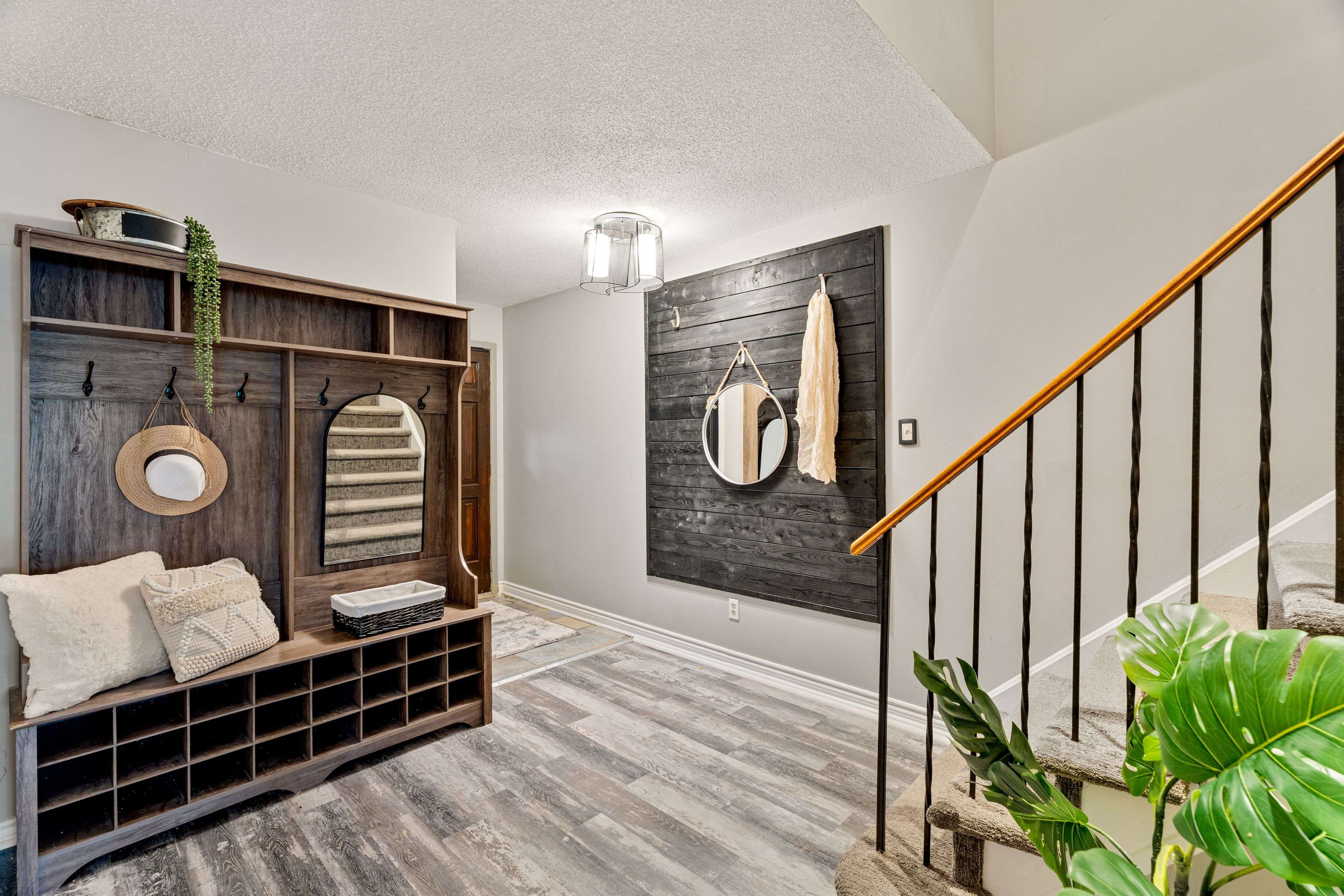 Orleans - Cumberland And Area, ON K1E 3V6,168 Midsummer TER