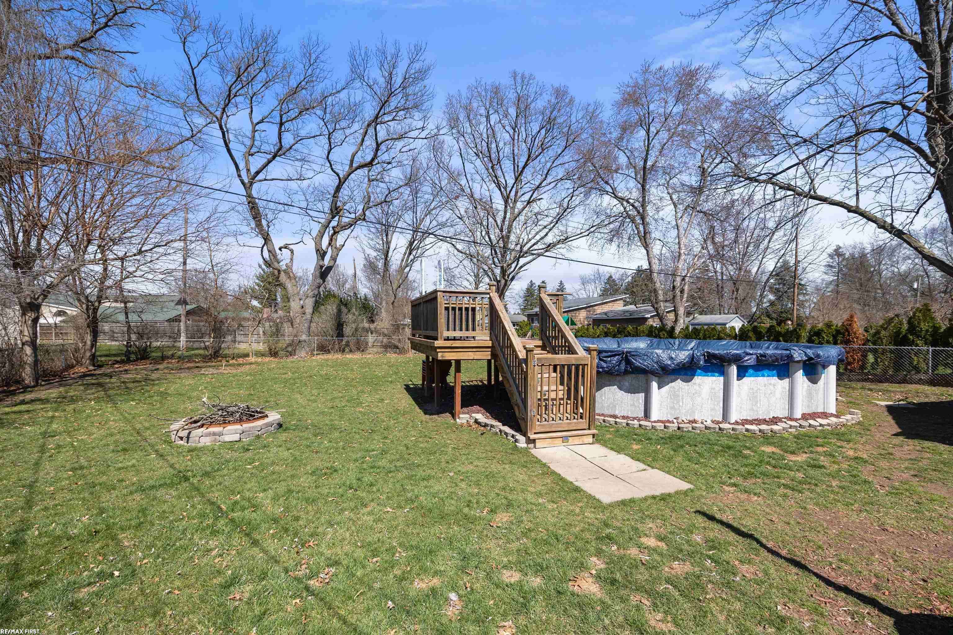 Shelby Twp, MI 48317,7205 Ryburn