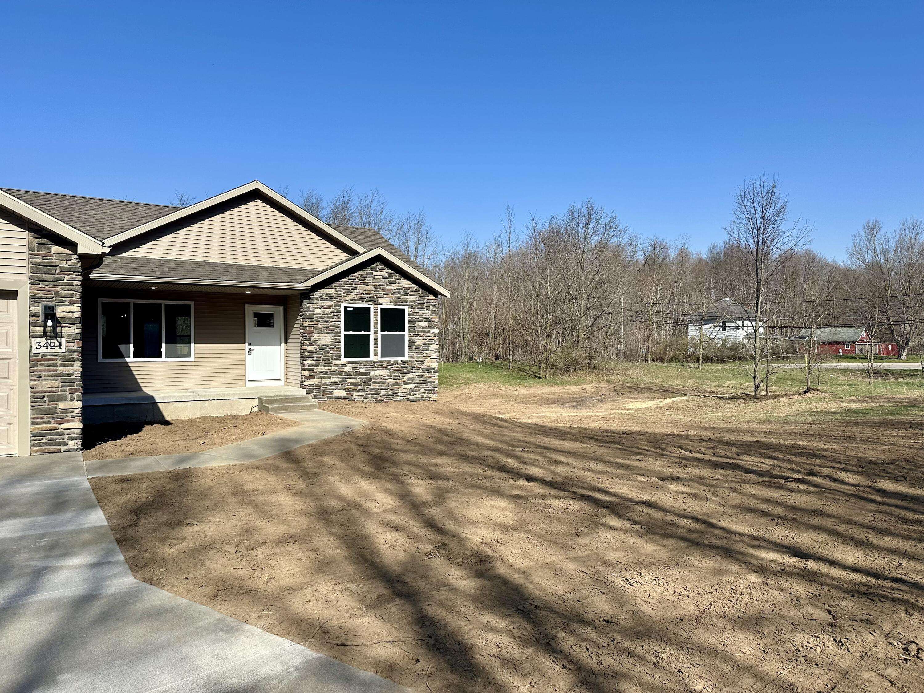 Adrian, MI 49221,3421 Valley Heights Dr