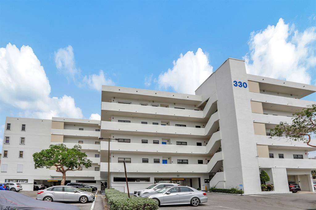 Deerfield Beach, FL 33441,330 SE 20 Ave #307