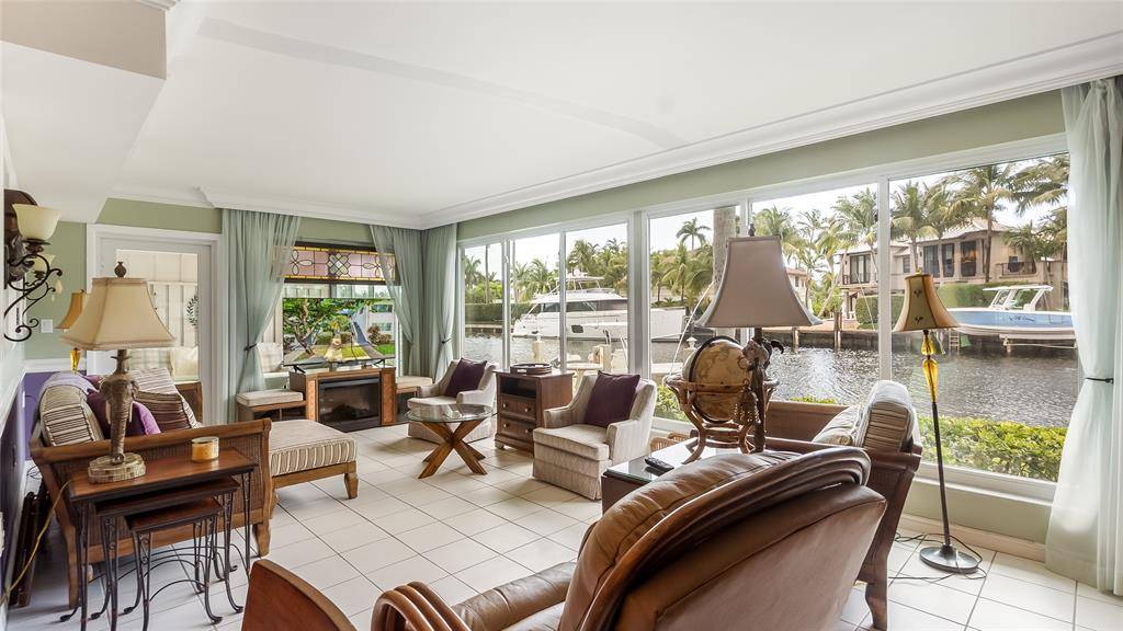 Fort Lauderdale, FL 33301,180 Isle Of Venice Dr #127