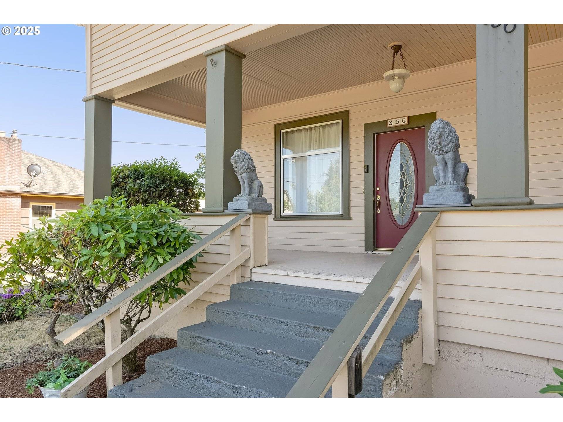 Stayton, OR 97383,356 W WATER ST