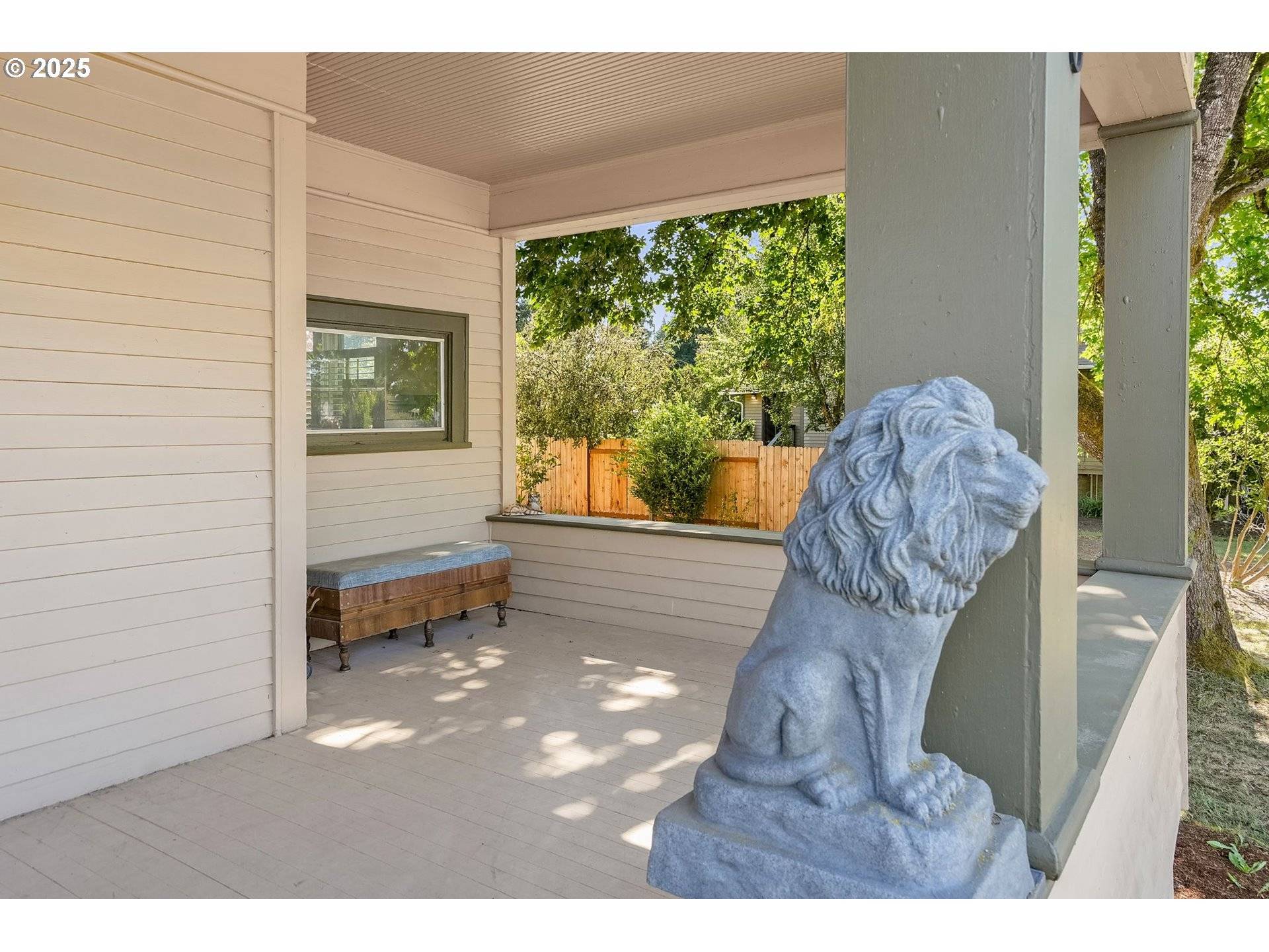 Stayton, OR 97383,356 W WATER ST