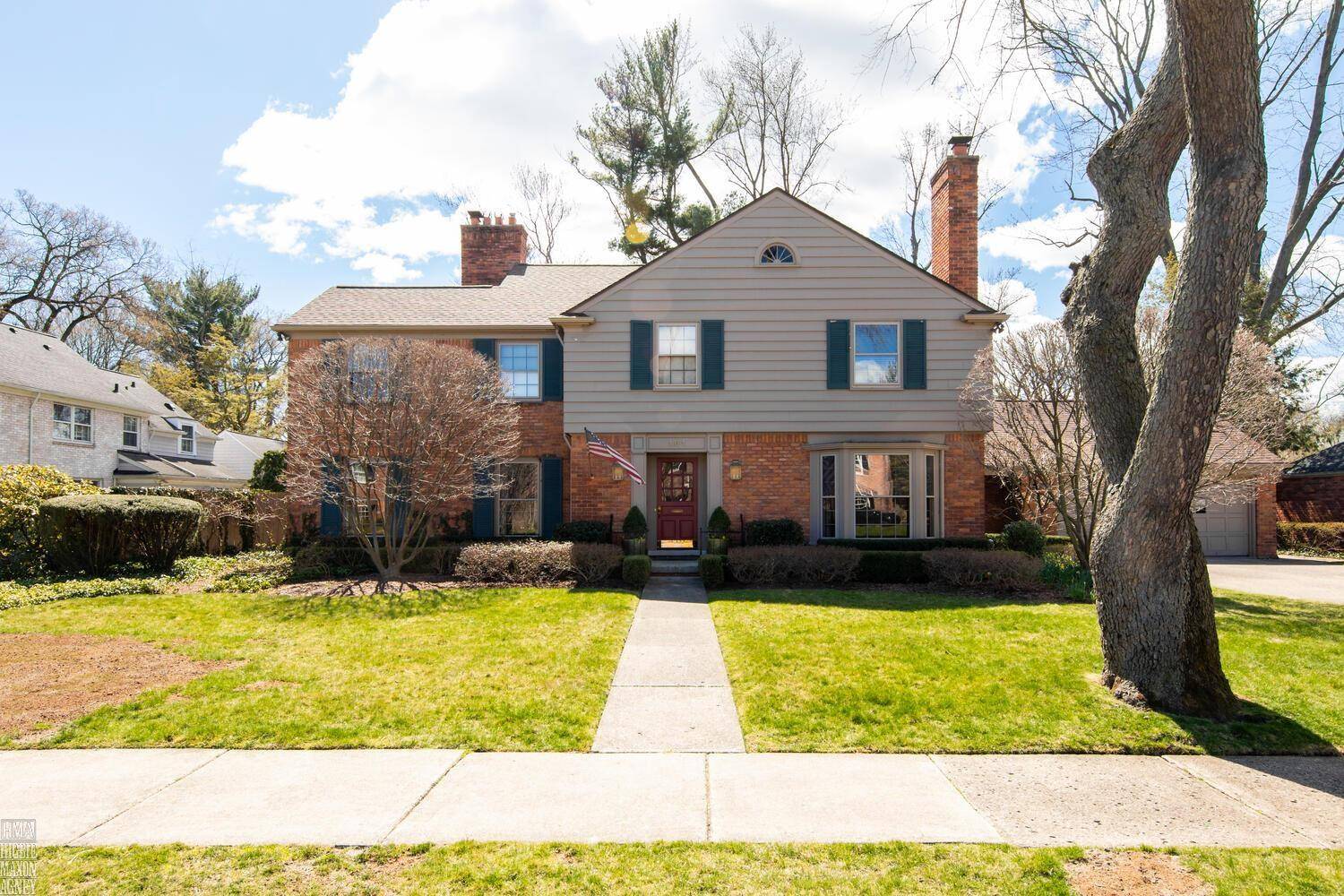 Grosse Pointe Farms, MI 48236,161 Vendome