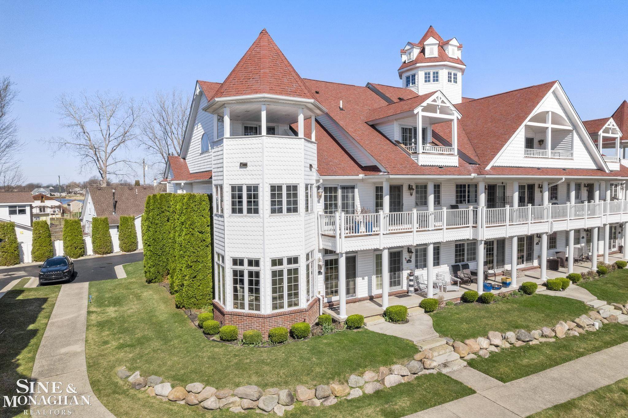 Algonac, MI 48001,9986 Tashmoo