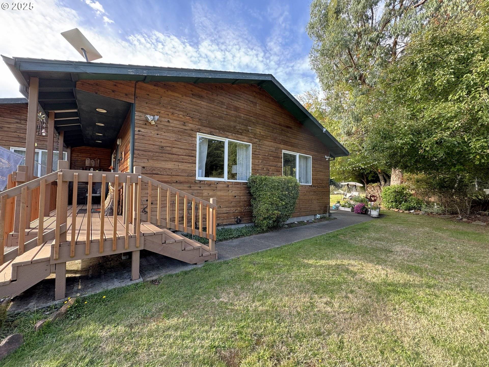 Reedsport, OR 97467,2475 S SMITH RIVER RD