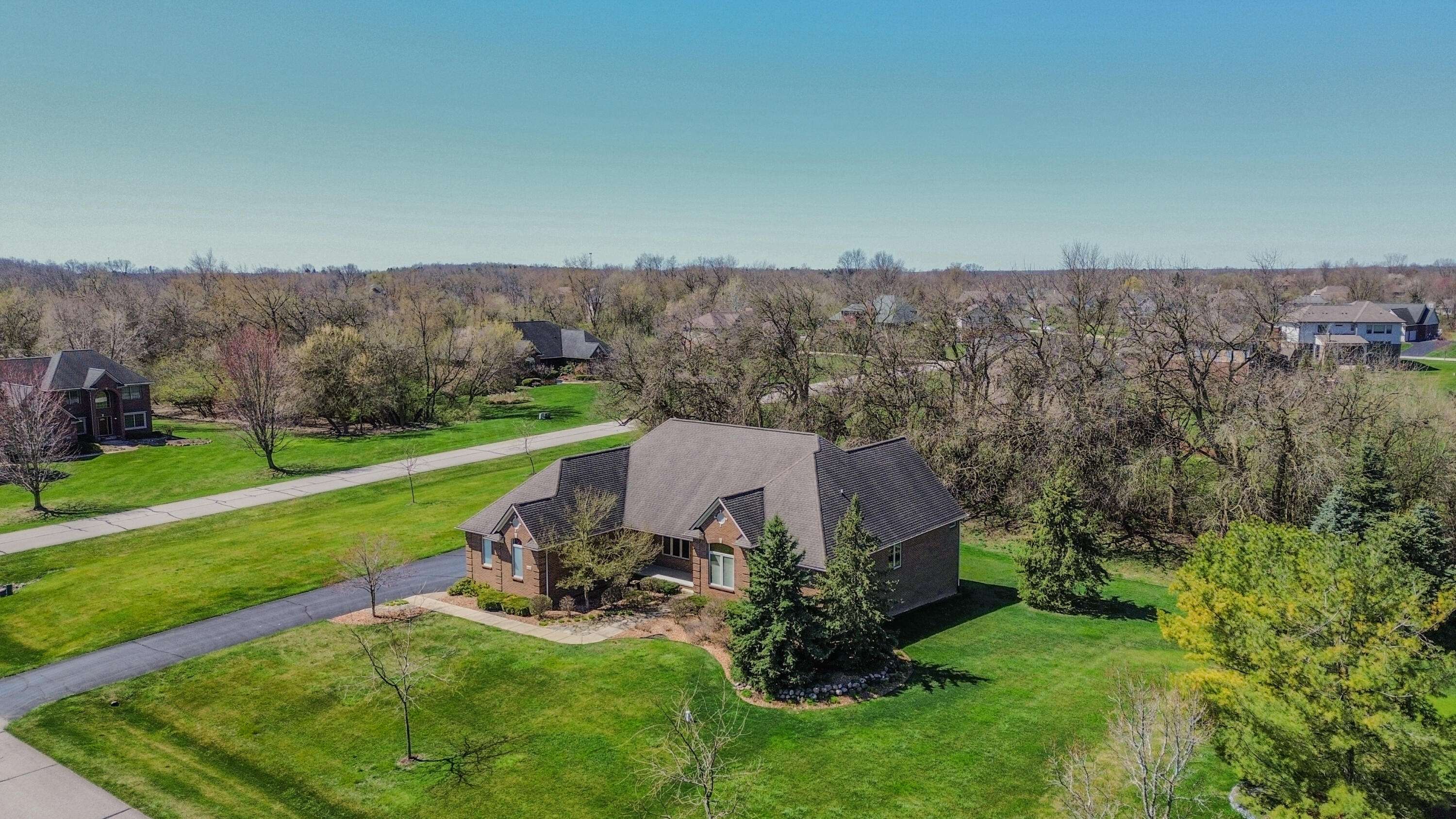 Saline, MI 48176,9042 McKendry DR