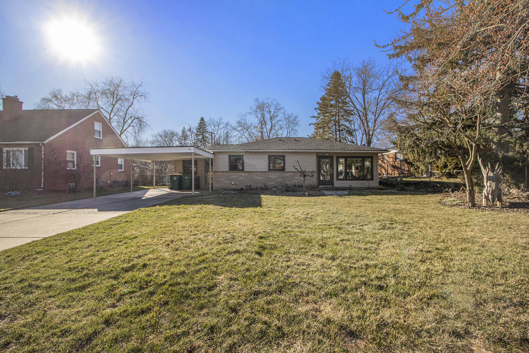 Ypsilanti, MI 48197,41 Hillcrest BLVD