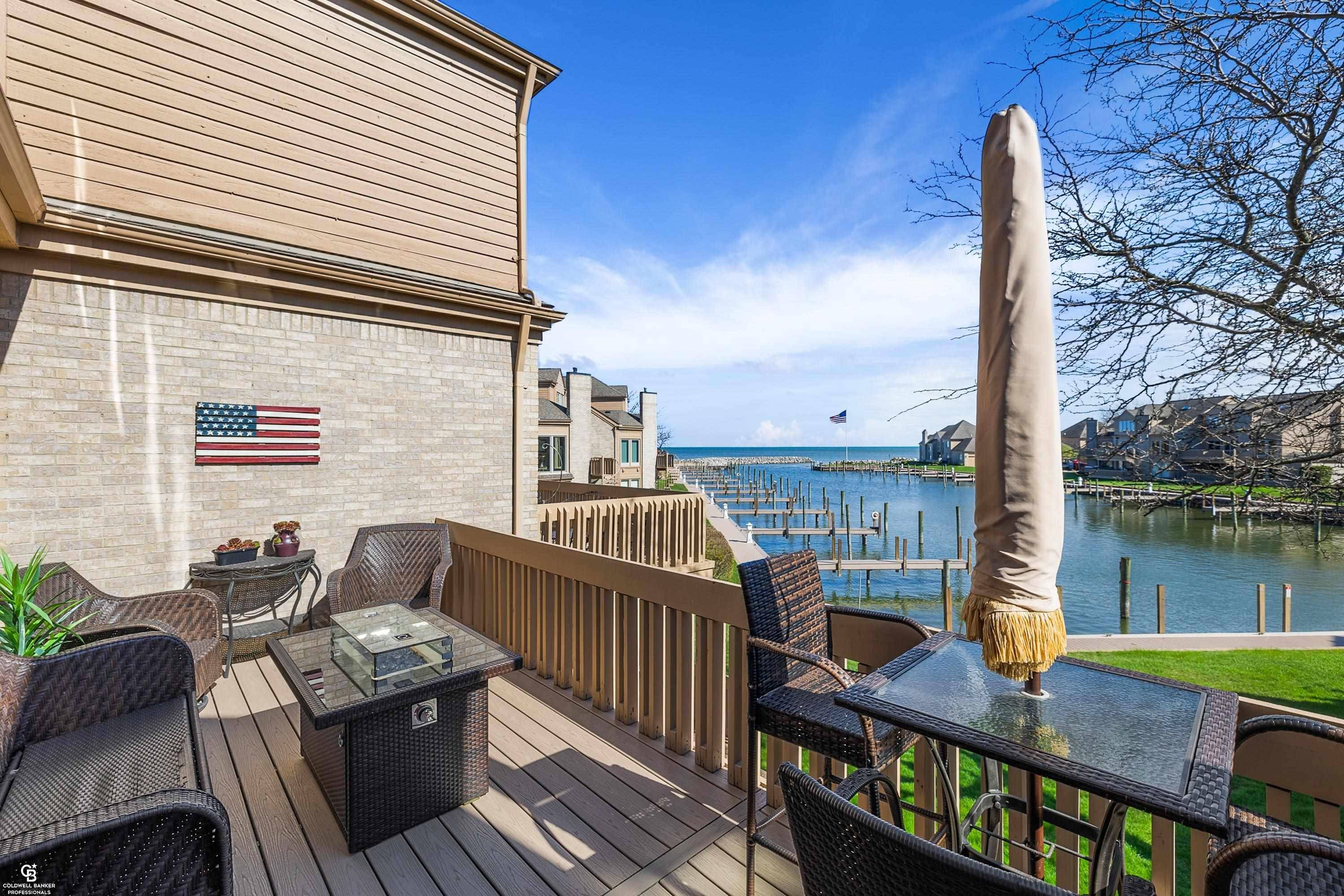 Harrison Twp, MI 48045,26131 N HARBOUR POINTE DR N DR