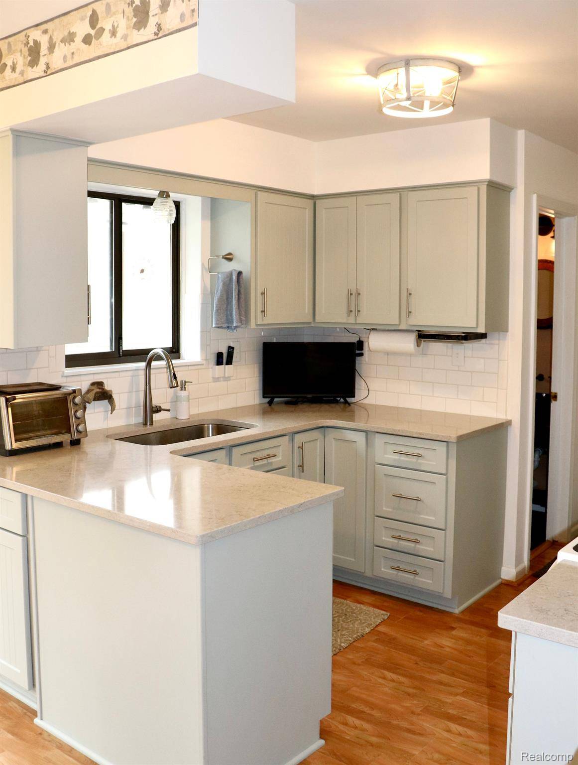 Columbiaville, MI 48421,2714 REYNOLDS CIR