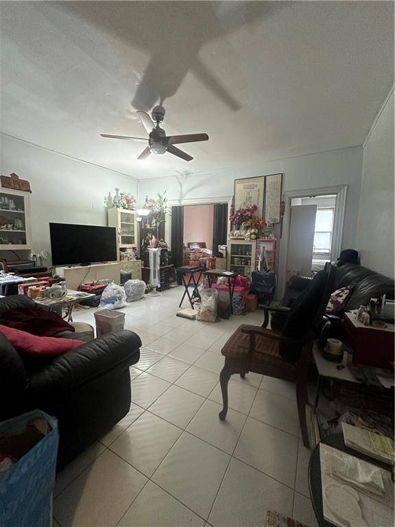 Brooklyn, NY 11214,125 Bay 40th ST