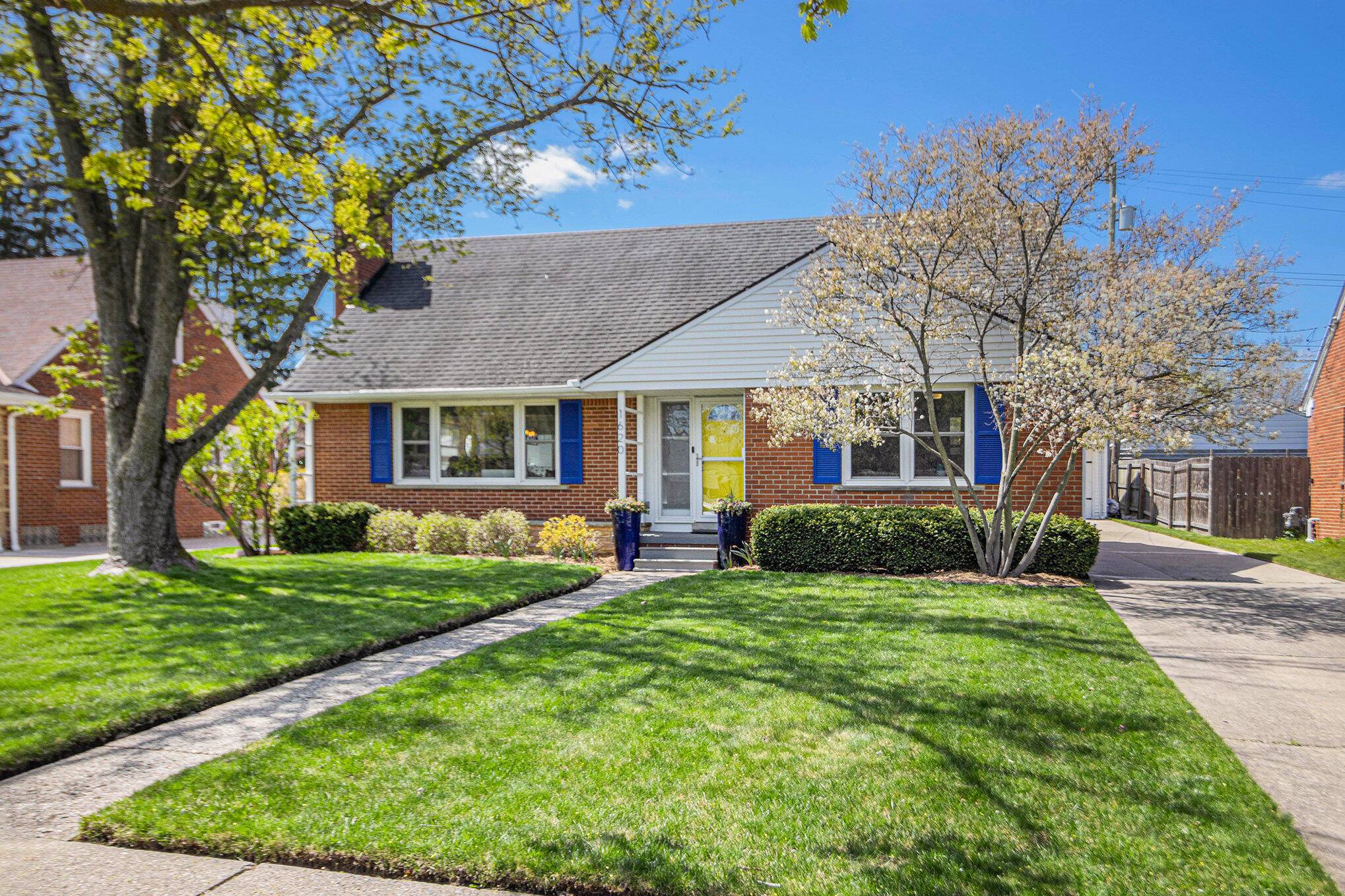 Ann Arbor, MI 48103,1620 Marian AVE