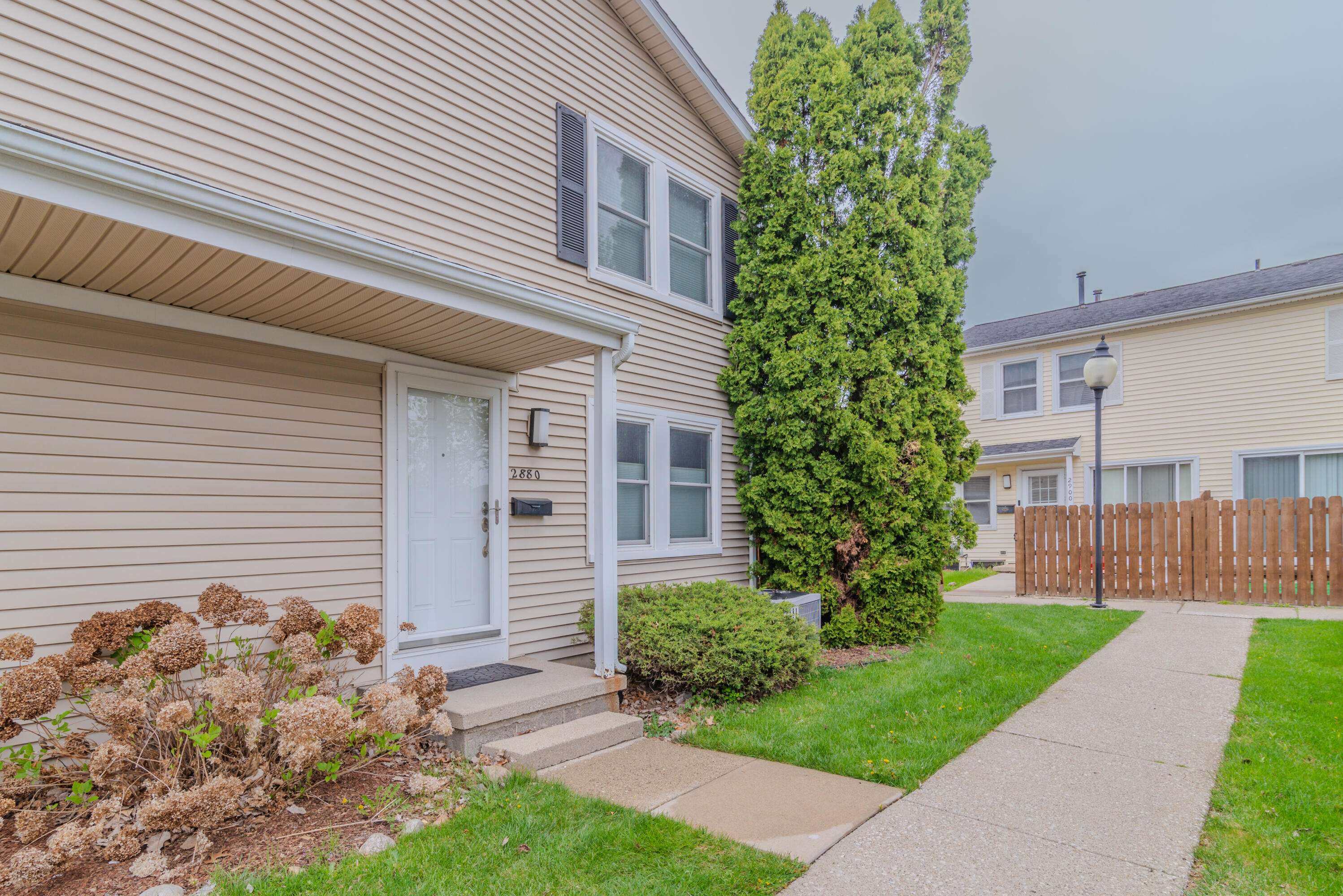 Ypsilanti, MI 48197,2880 Roundtree BLVD