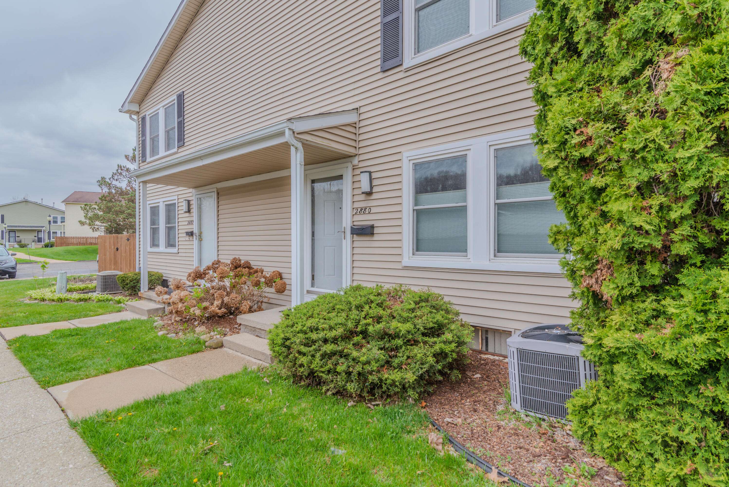 Ypsilanti, MI 48197,2880 Roundtree BLVD