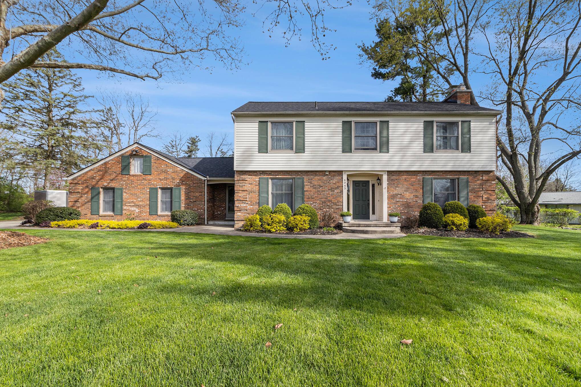 Ypsilanti, MI 48197,6045 Vista DR