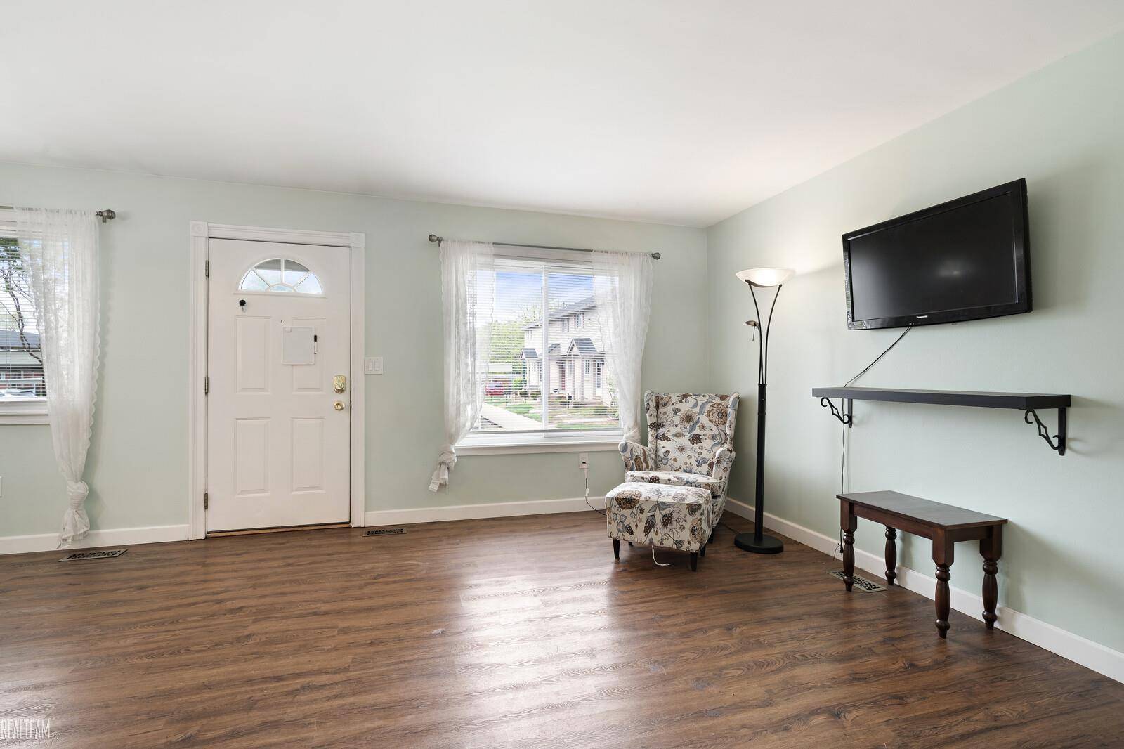 Utica, MI 48317,2064 Orchard Crest