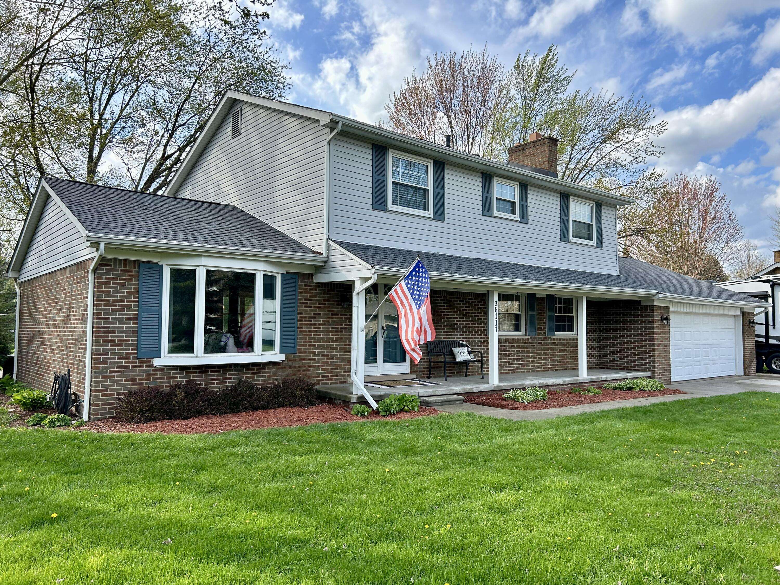 Clinton Twp, MI 48035,36111 Farmbrook DR