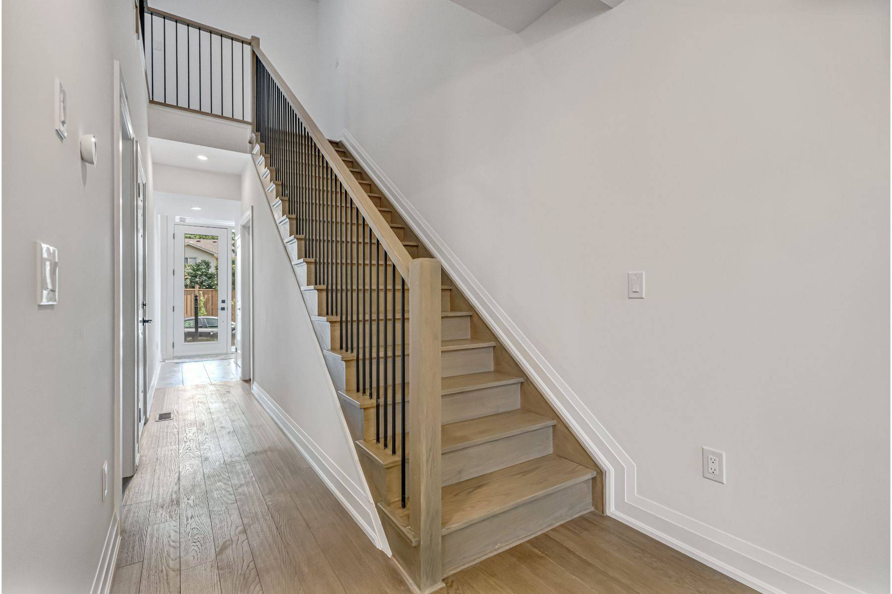 Burlington, ON L7M 3R9,3392 Carter Common