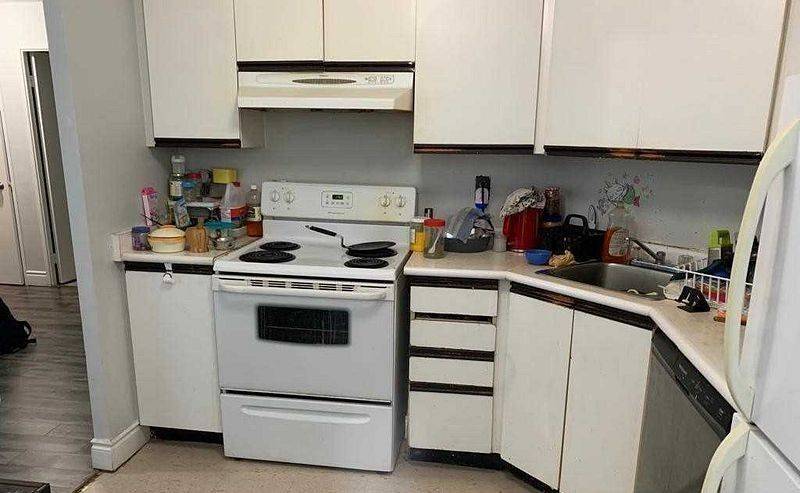 Toronto W10, ON M9V 5E6,41 Markbrook LN #1504