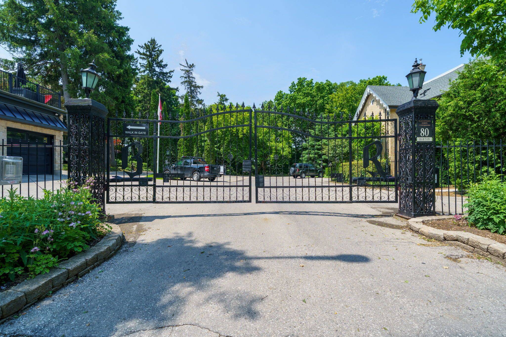 London East, ON N6A 1N2,80 Barton ST #3