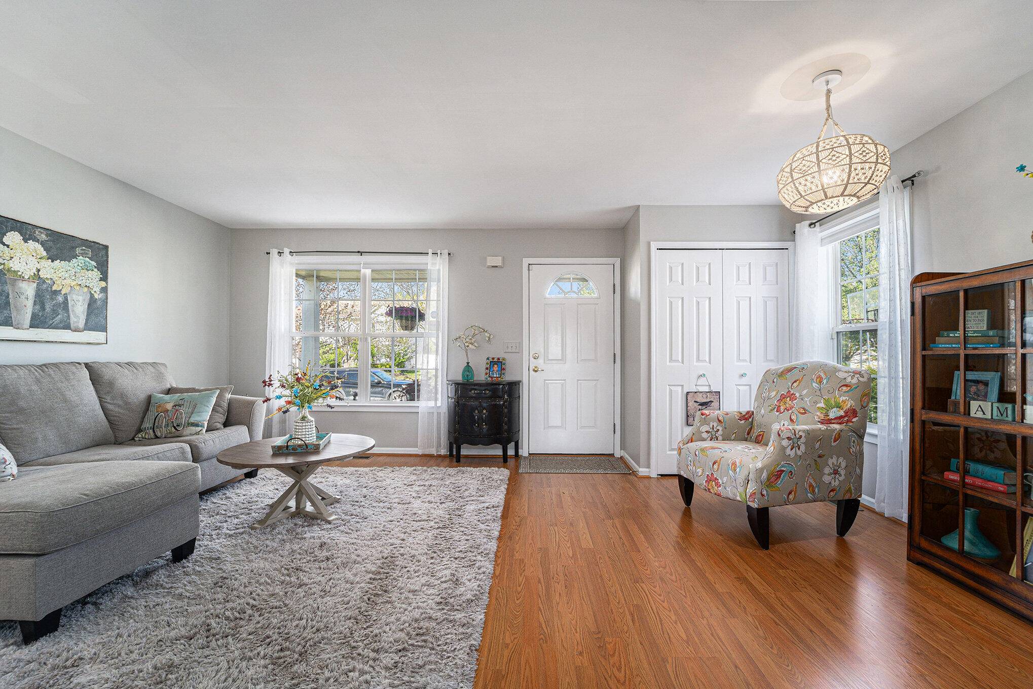 Ypsilanti, MI 48197,7390 Maplelawn DR