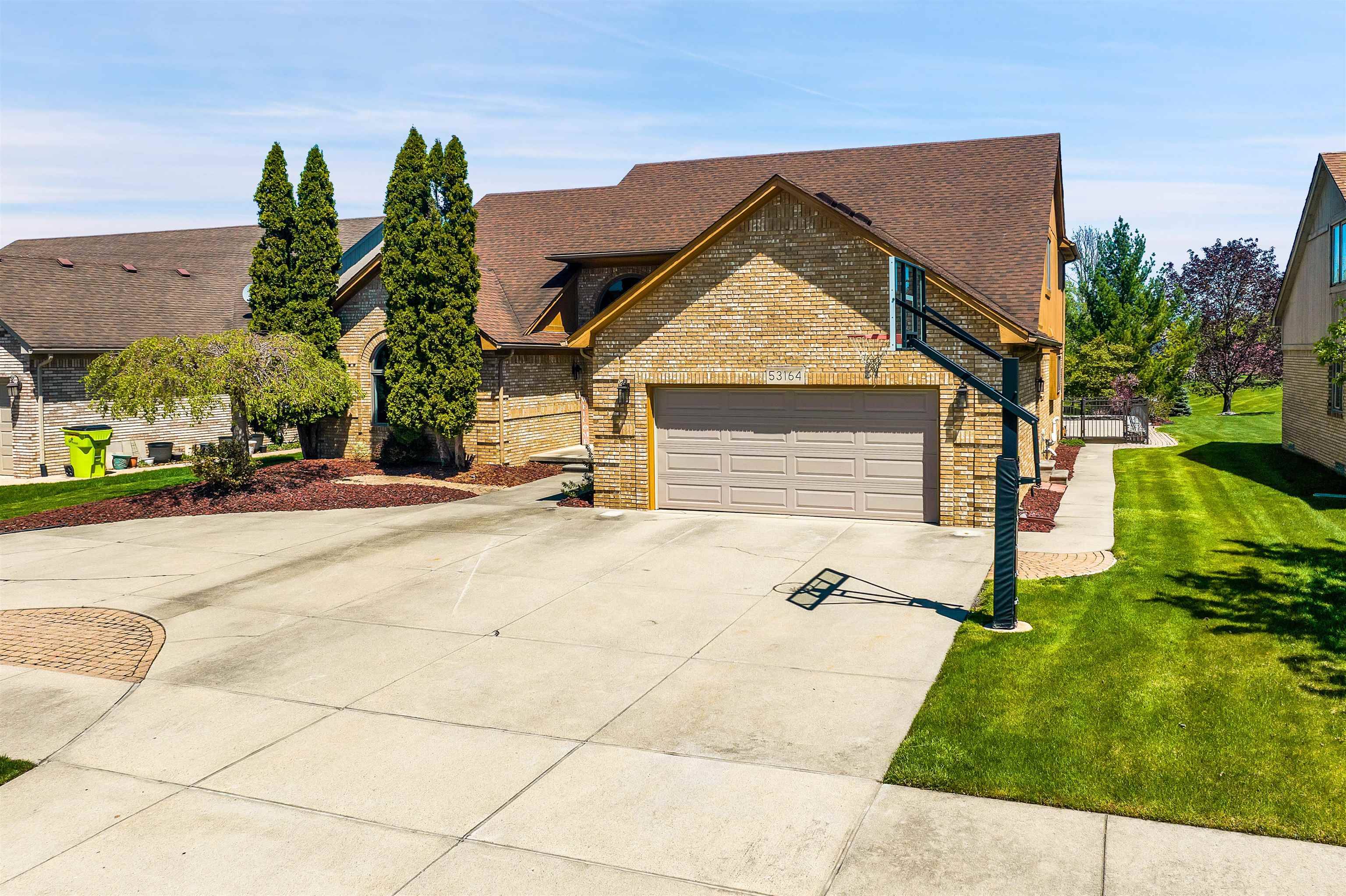 Macomb, MI 48042,53164 Clarion