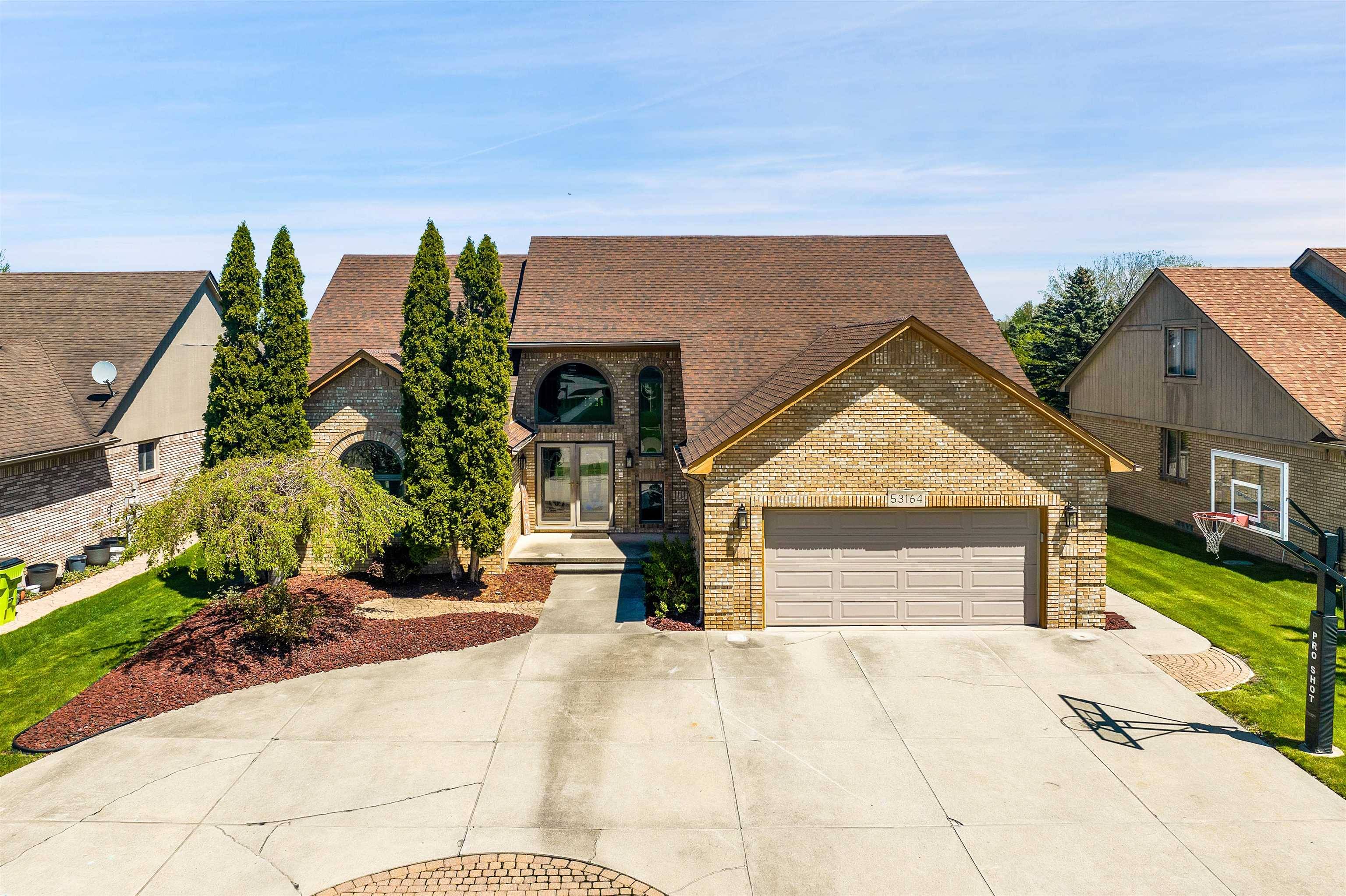 Macomb, MI 48042,53164 Clarion