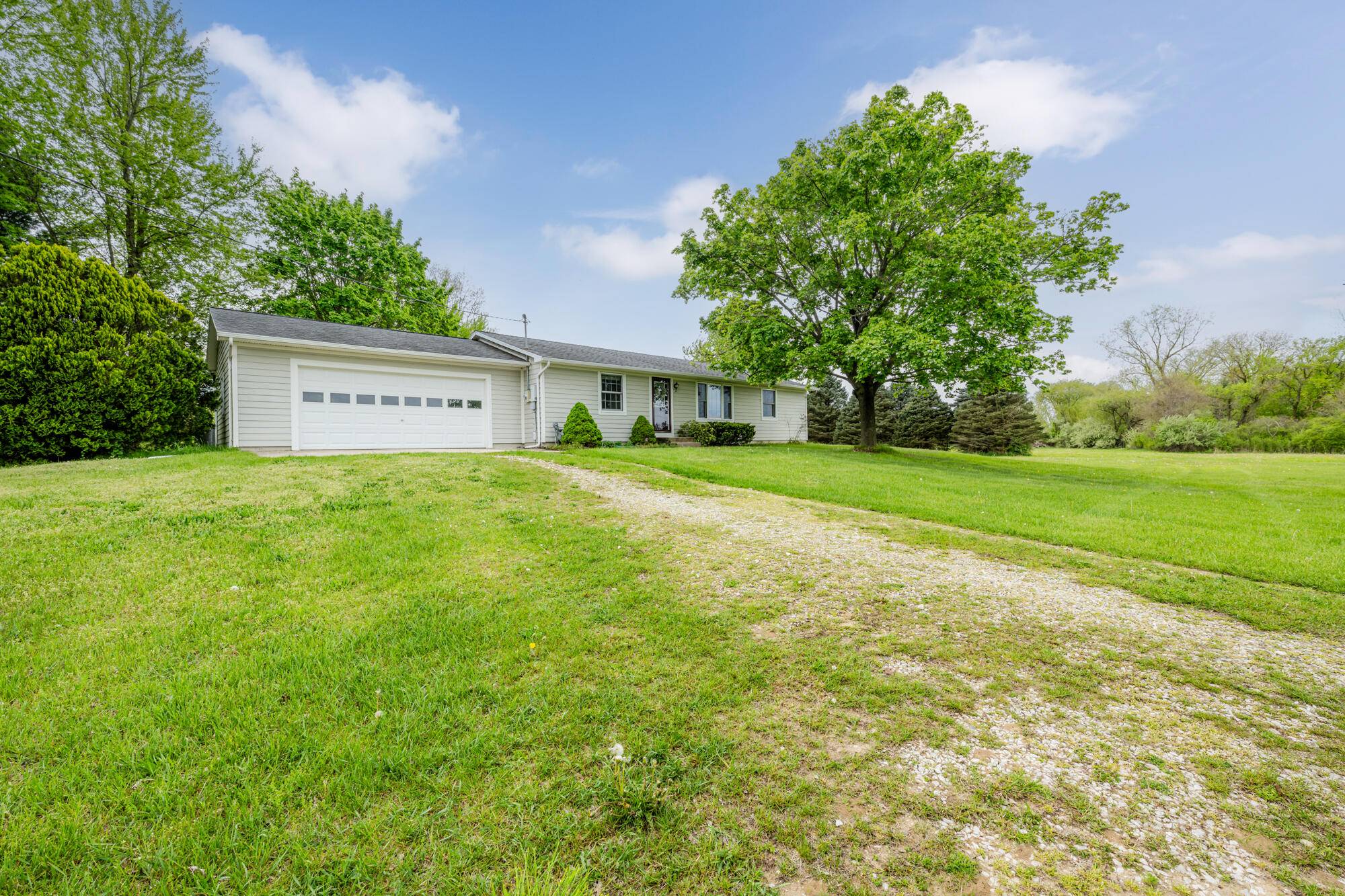 4700 E Napier AVE, Benton Twp, MI 49022