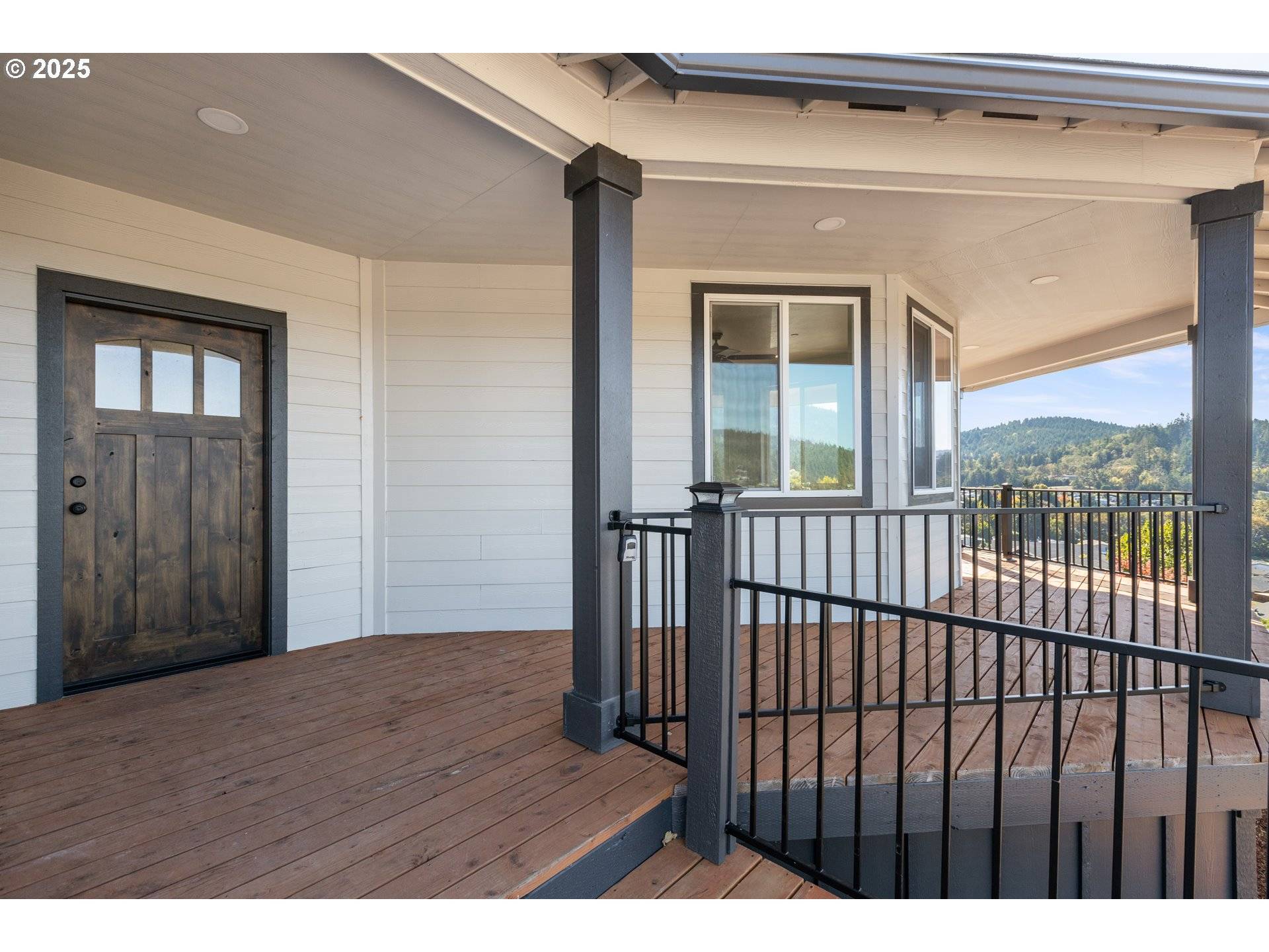 Sutherlin, OR 97479,662 BROOKS LOOP