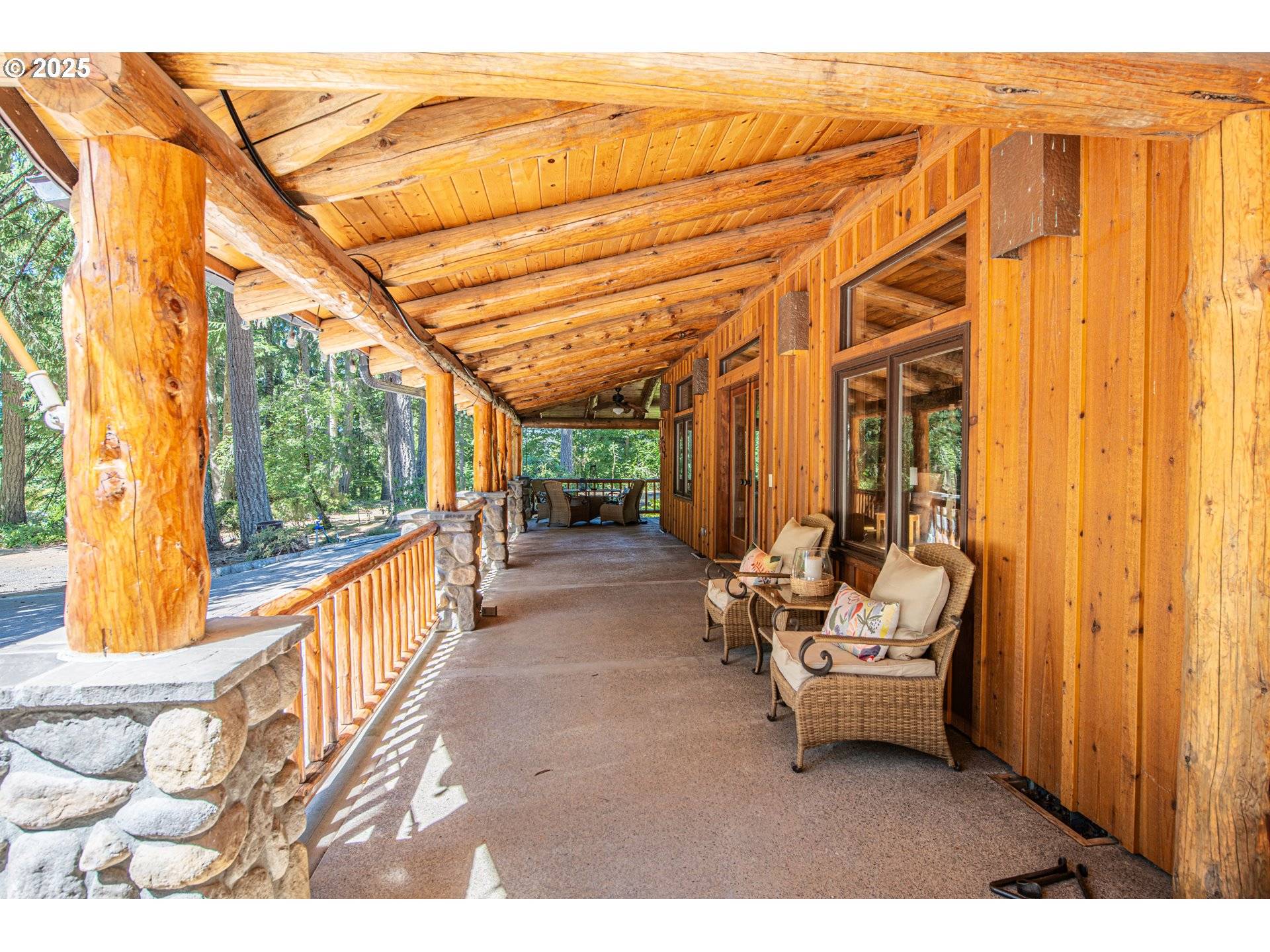 Springfield, OR 97478,40365 TONGA LN