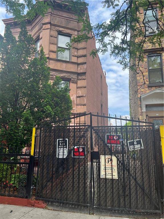 Brooklyn, NY 11221,1181 Bushwick AVE