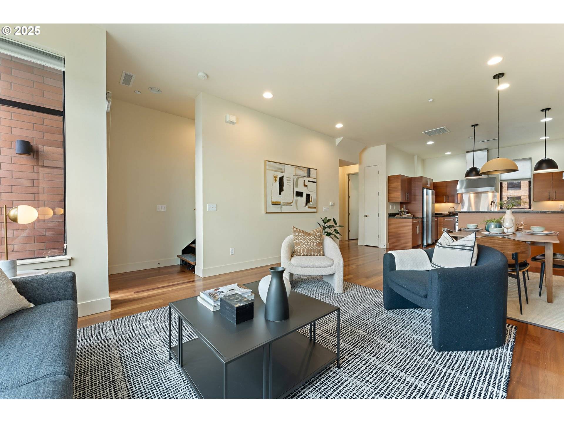 Portland, OR 97209,1660 NW Riverscape Dr