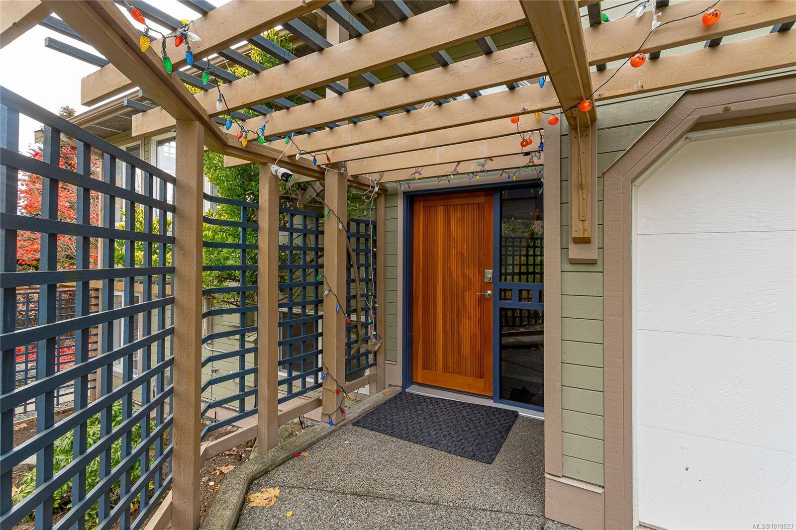 Nanoose Bay, BC V9P 9G3,2375 Glenellen Pl