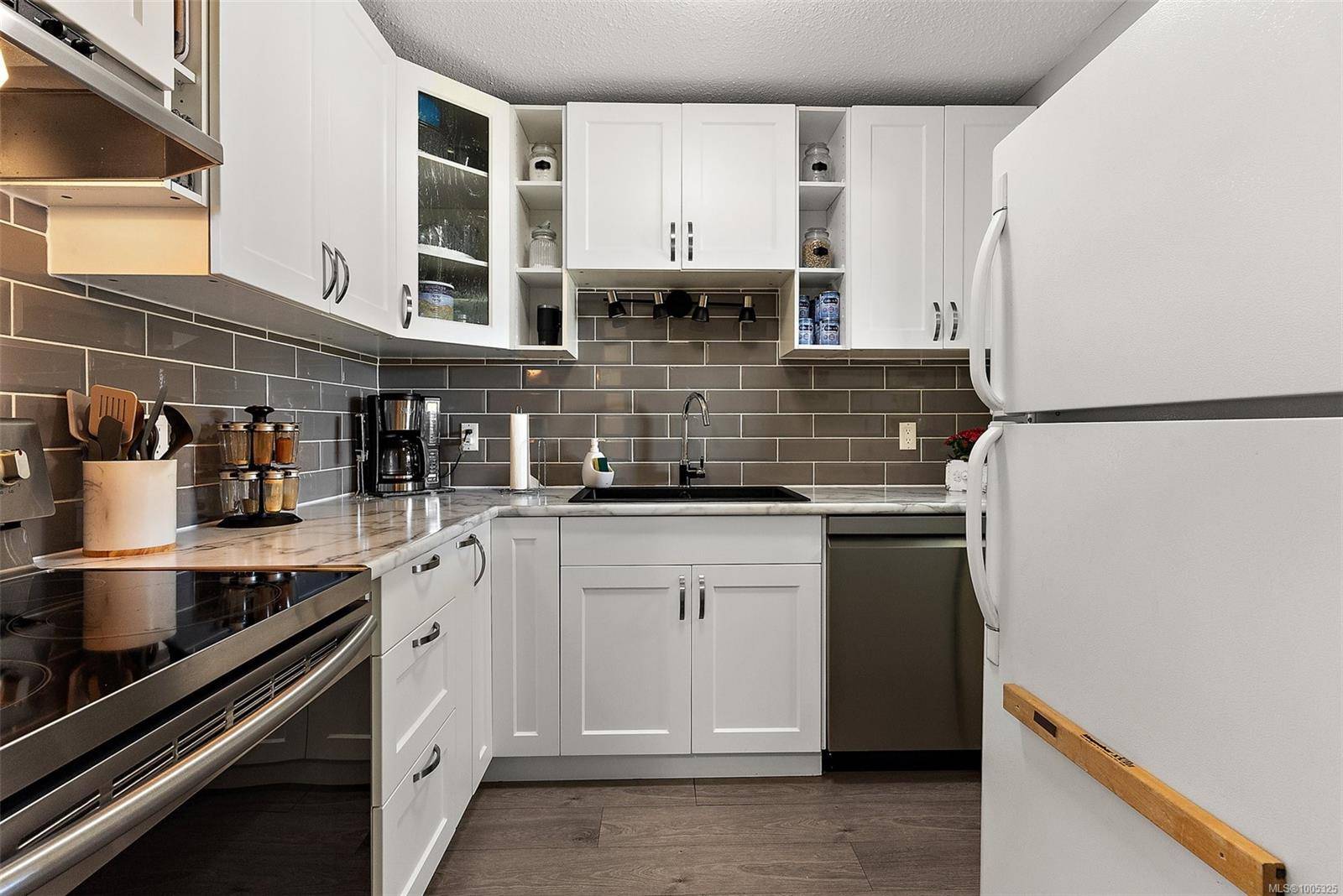 Sooke, BC V9Z 0B7,1991 Kaltasin Rd #113