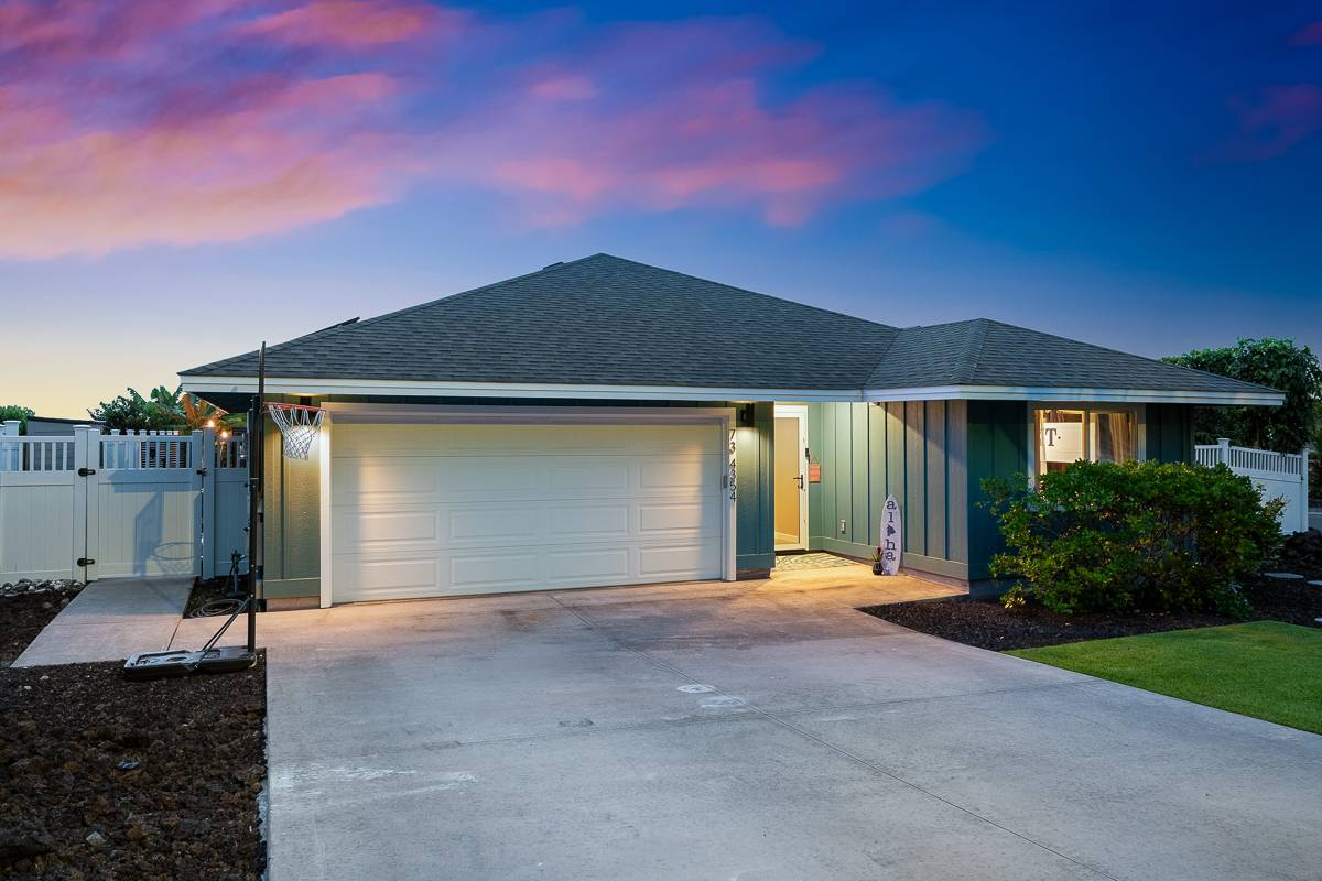 Kailua-kona, HI 96740,73-4354 LULA ST