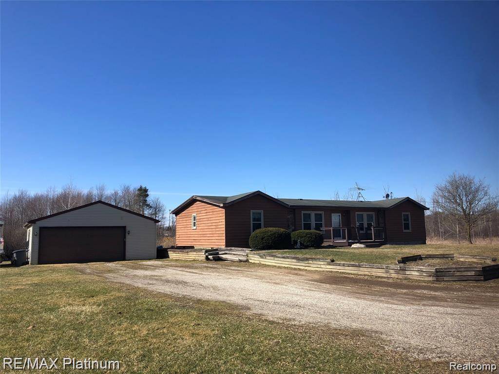 Linden, MI 48451,10159 SILVER LAKE RD