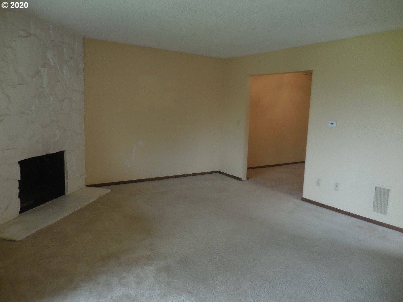 Portland, OR 97230,3389 NE 162ND AVE