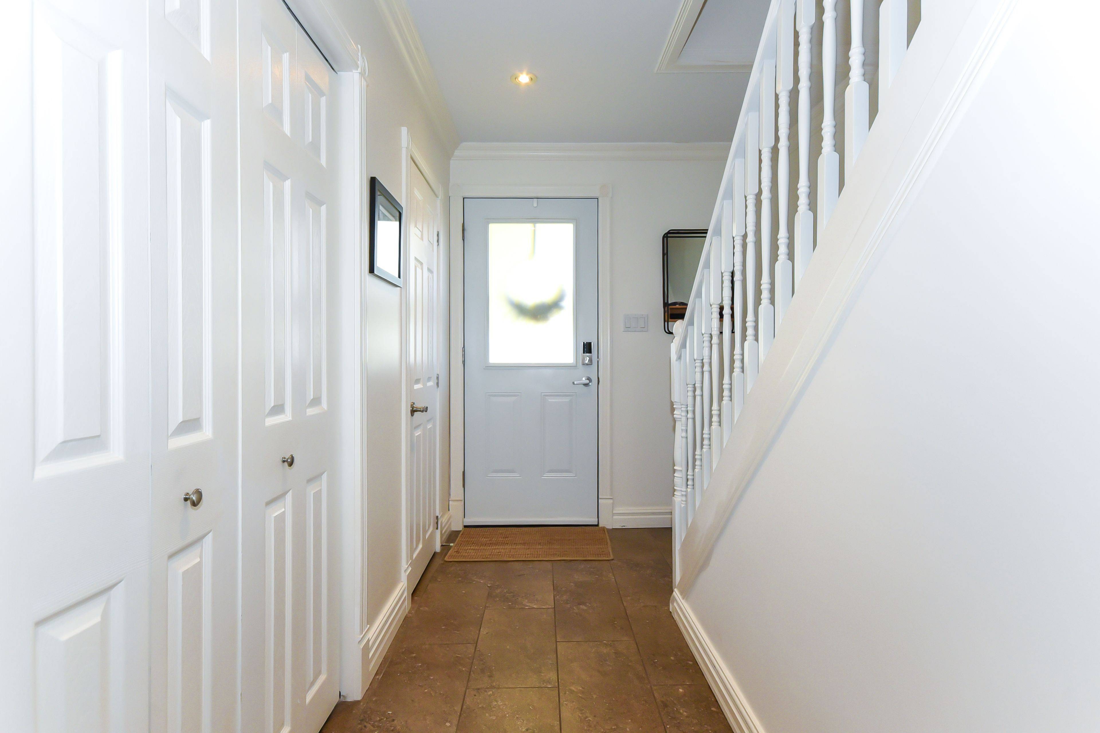 Mckellar Heights - Glabar Park And Area, ON K2A 2M5,902 Broadview AVE