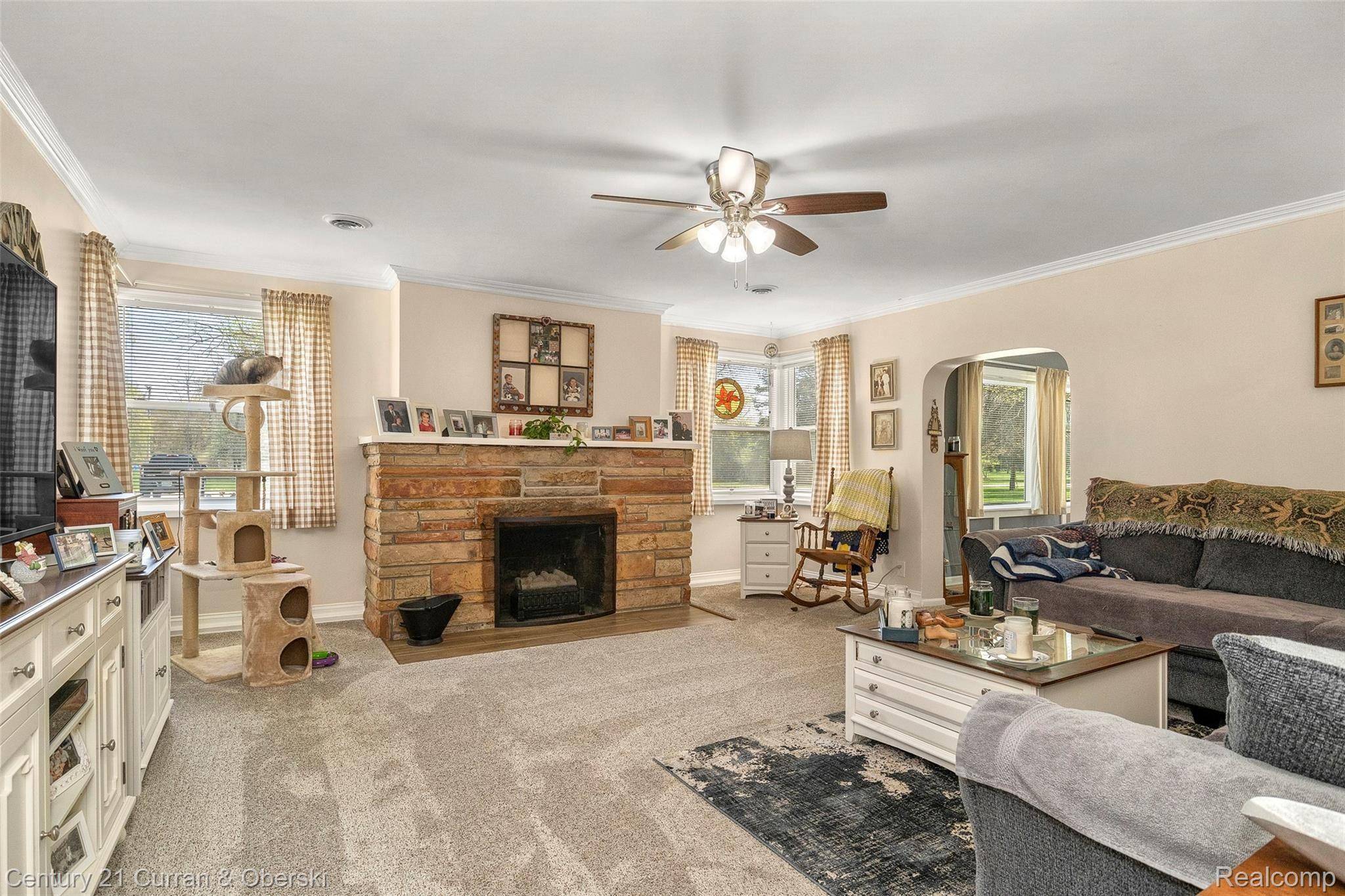 Belleville, MI 48111,23260 KARR RD