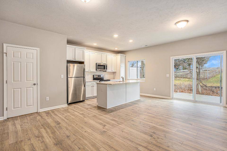 Kentwood, MI 49512,4686 Glen Haven DR