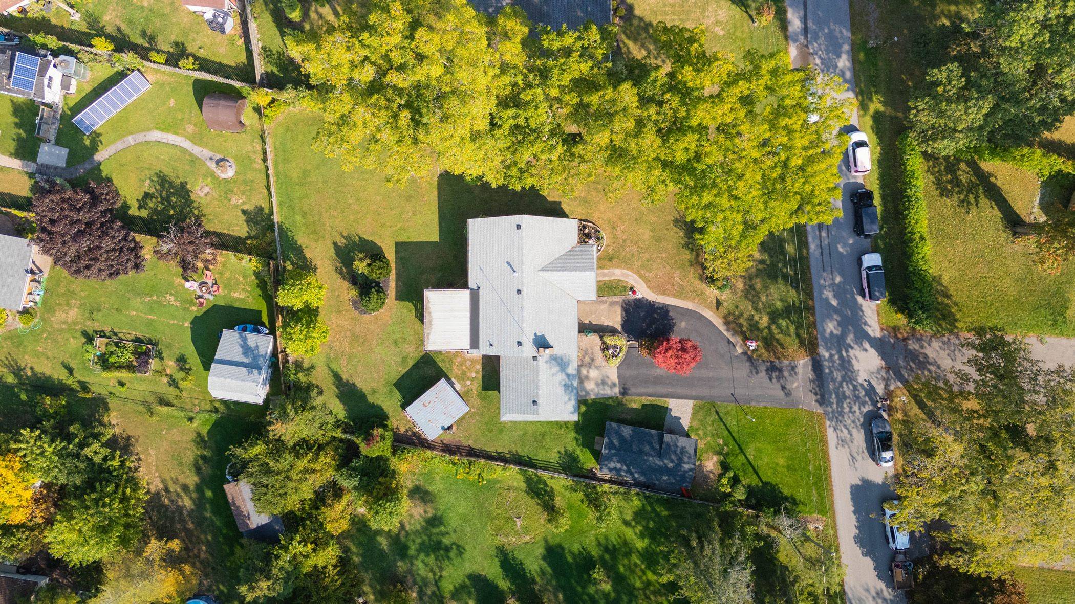 Wainfleet, ON L3K 5V4,10592 Woodland DR