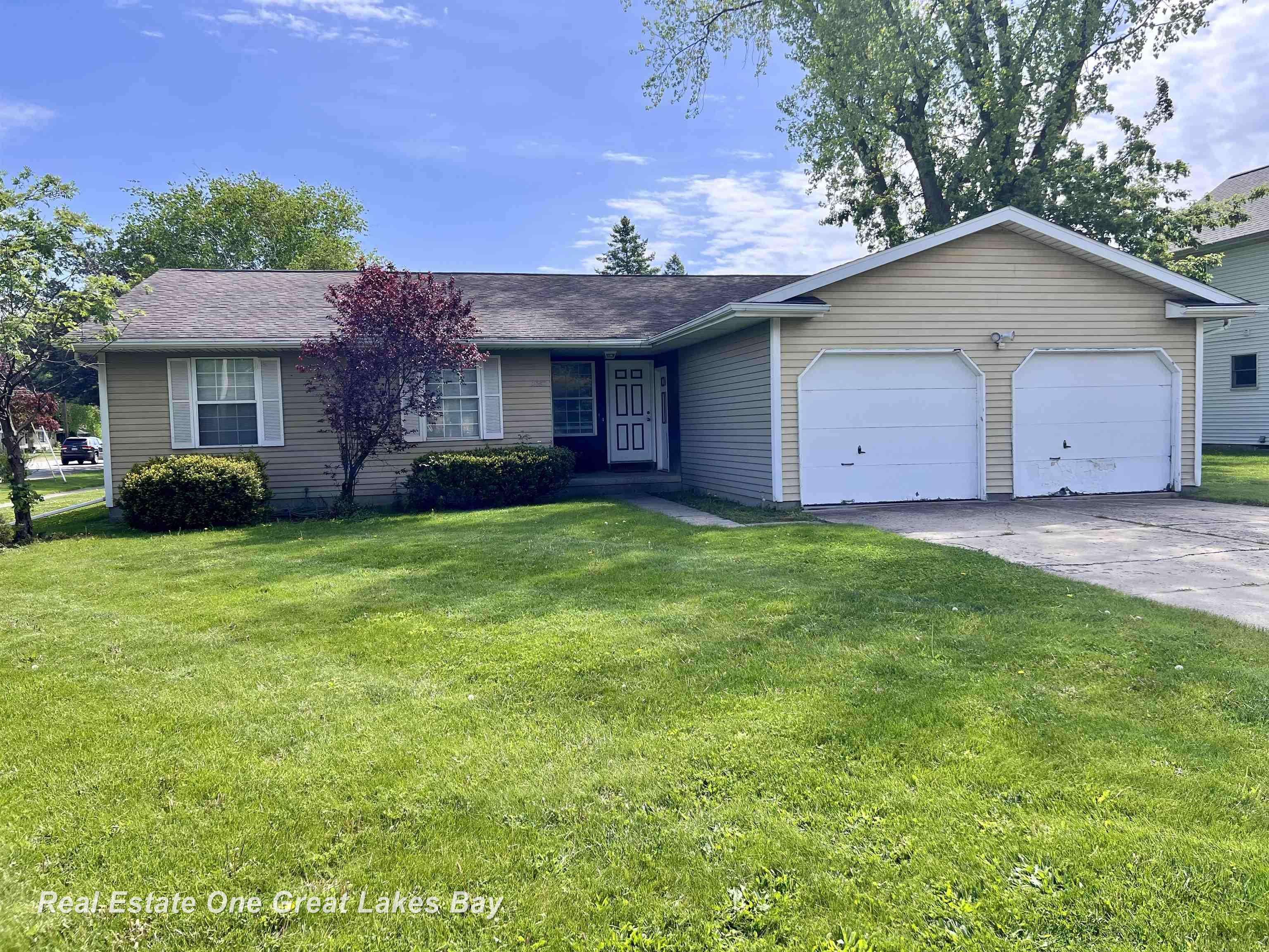 Saginaw, MI 48603,2480 N Center RD