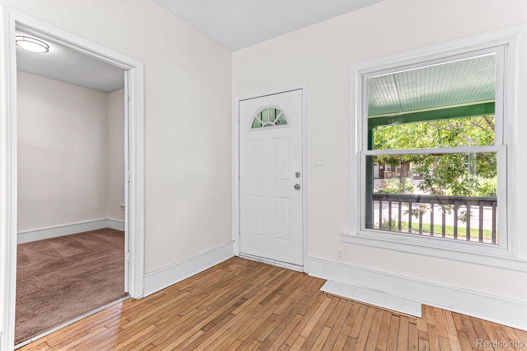 Detroit, MI 48206,7427 DUNEDIN ST