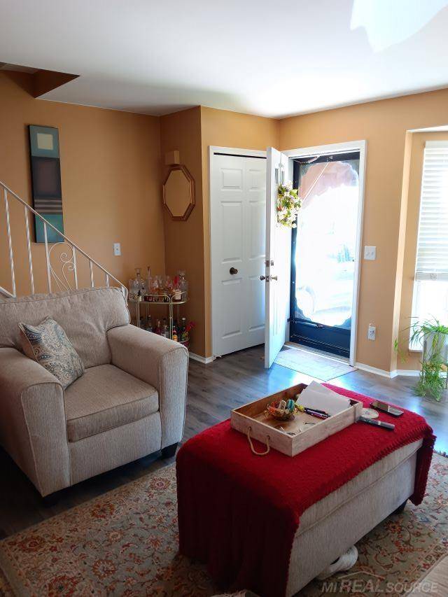 Harrison Twp, MI 48045,28091 Maple Forest W