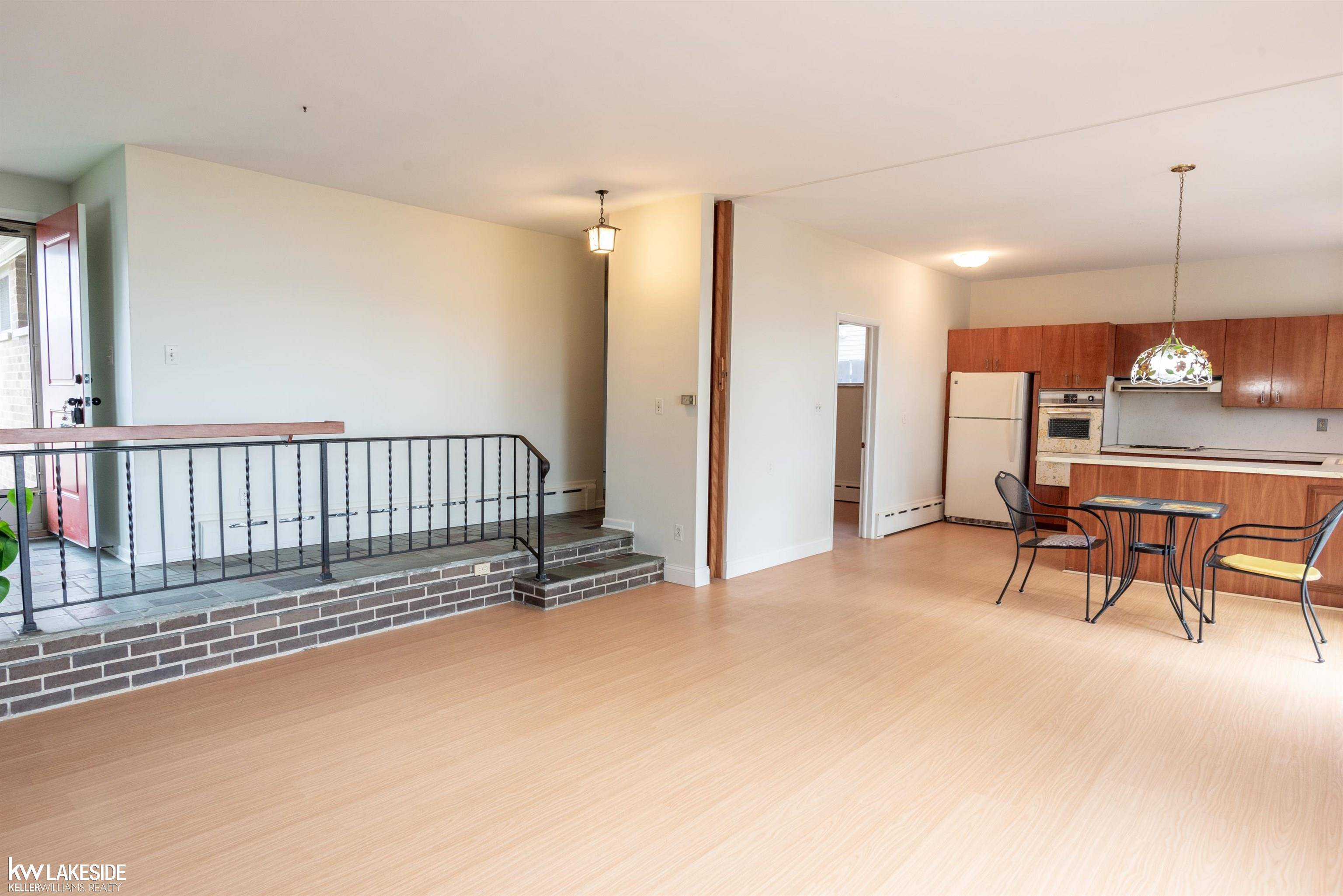 Harrison Twp, MI 48045,38446 Lakeshore