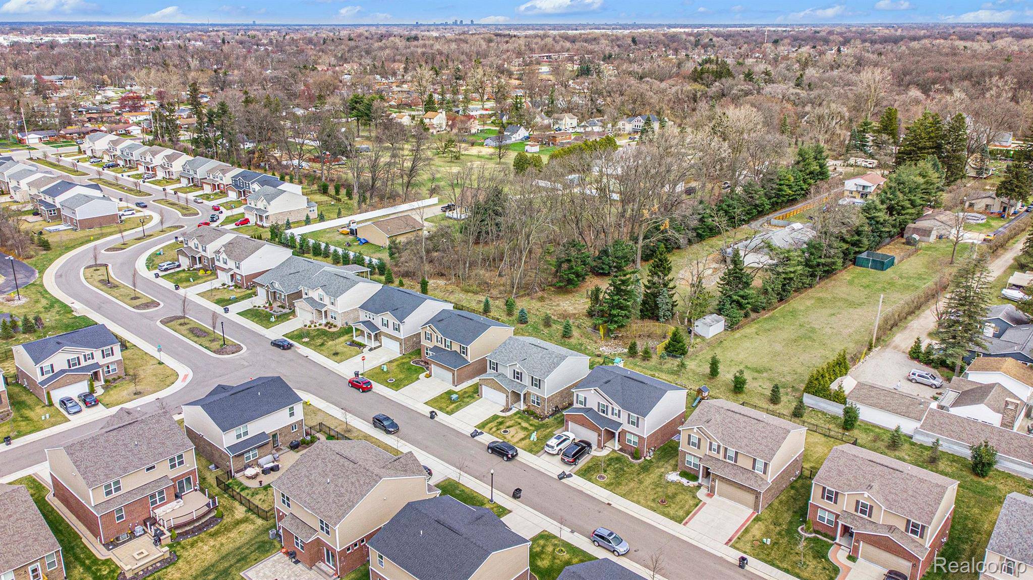 Westland, MI 48185,8330 Quincy DR