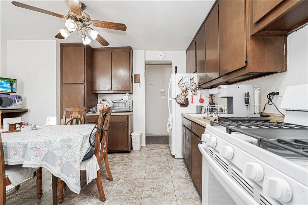 Brooklyn, NY 11235,3845 Shore Pkwy #6K